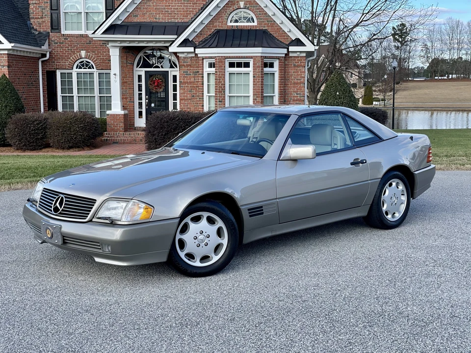 1995 Mercedes-Benz R129 SL-Class - Image 2 of 31