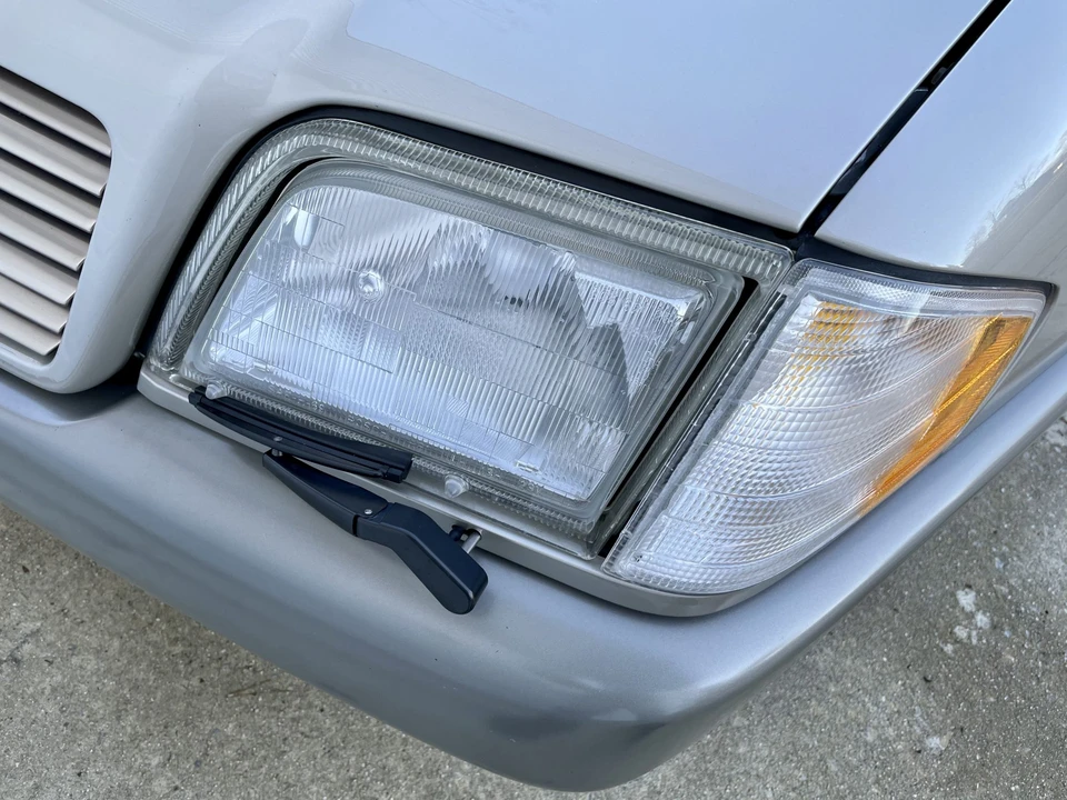 1995 Mercedes-Benz R129 SL-Class - Image 18 of 31