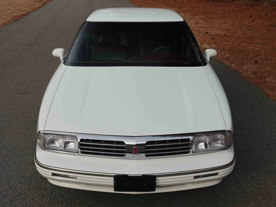 1995 Oldsmobile 98 - Image 7 of 31