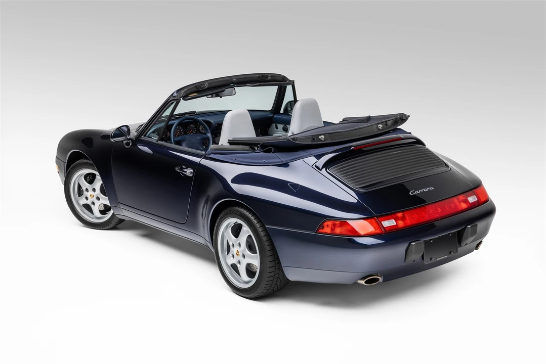 1995 Porsche 993 Carrera - Image 17 of 31