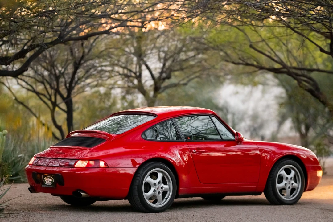 1995 Porsche 993 Carrera - Image 9 of 31
