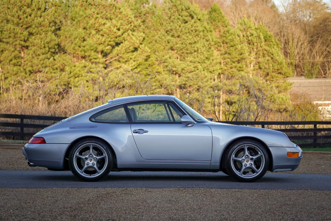 1995 Porsche 993 Carrera - Image 9 of 31