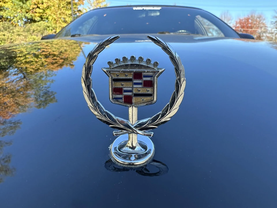 1996 Cadillac Fleetwood - Image 28 of 31