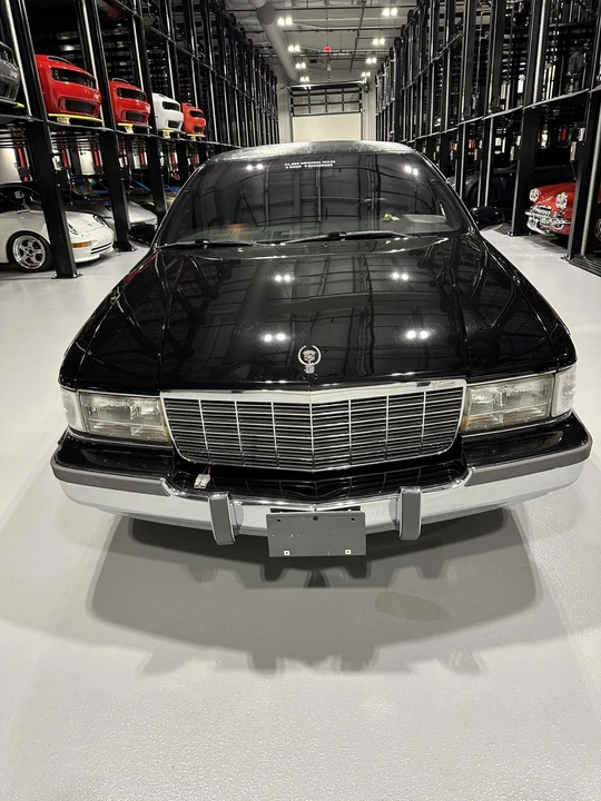 1996 Cadillac Fleetwood - Image 11 of 31