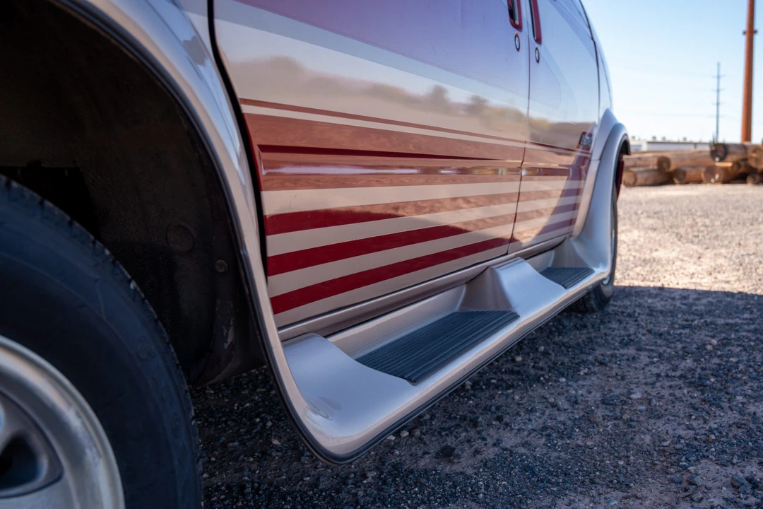 1997 Chevrolet Astro - Image 20 of 31