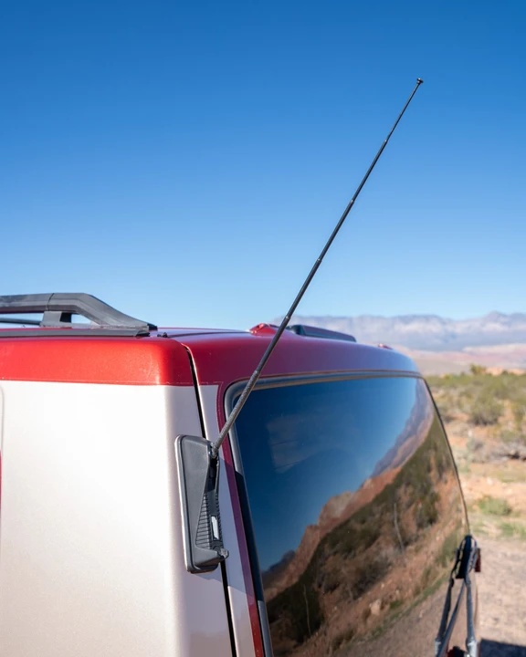 1997 Chevrolet Astro - Image 24 of 31