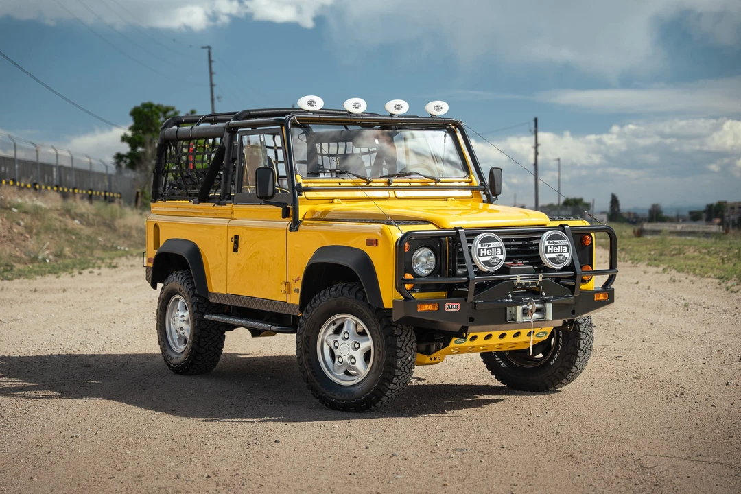 1997 Land Rover Defender 90 - Image 6 of 31