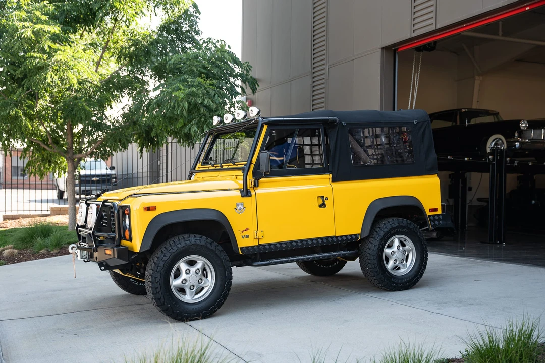 1997 Land Rover Defender 90 - Image 17 of 31