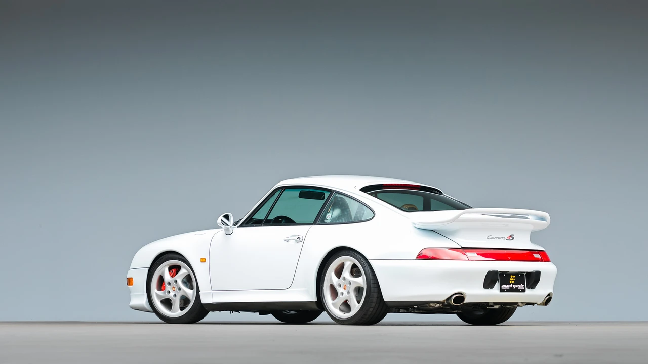 1997 Porsche 993 Carrera 4S - Image 22 of 31
