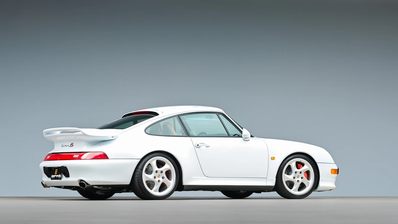 1997 Porsche 993 Carrera 4S - Image 23 of 31