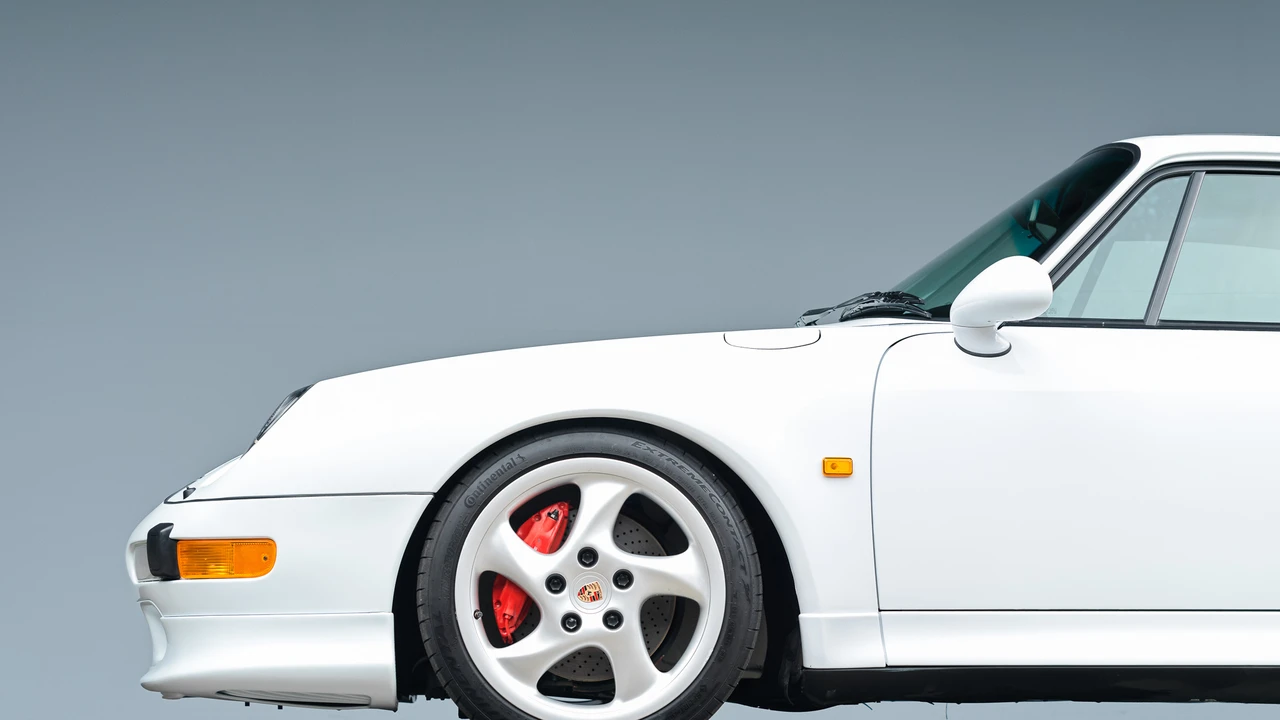 1997 Porsche 993 Carrera 4S - Image 25 of 31