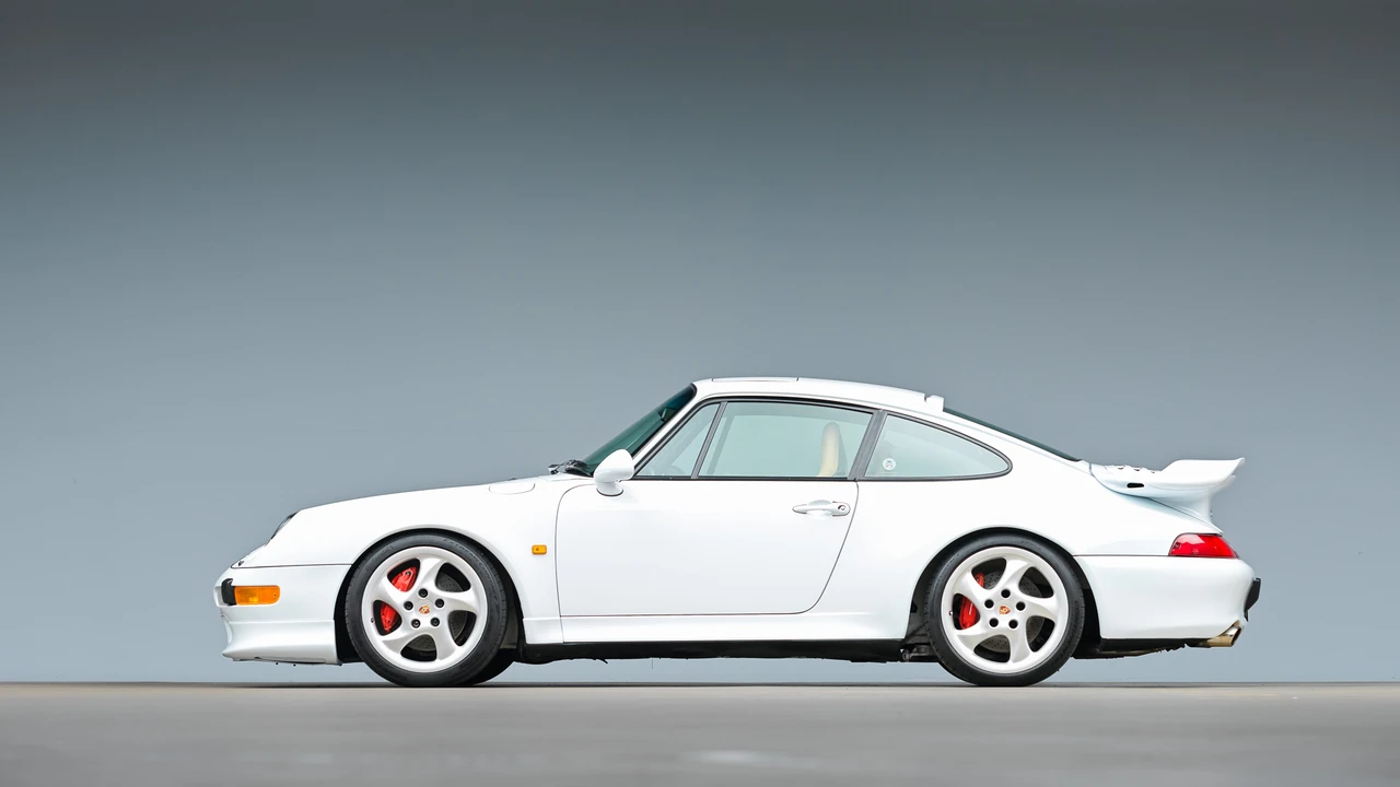 1997 Porsche 993 Carrera 4S - Image 18 of 31