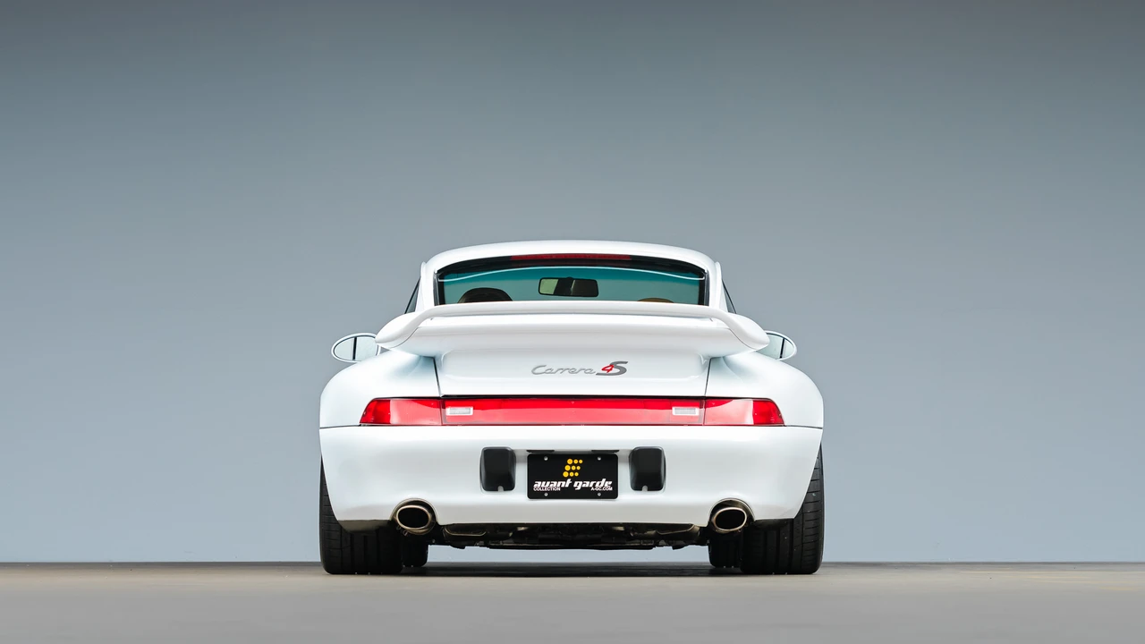 1997 Porsche 993 Carrera 4S - Image 19 of 31