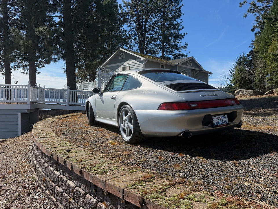 1997 Porsche 993 Carrera 4S - Image 10 of 31