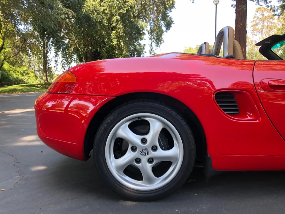 1997 Porsche 986 Boxster - Image 24 of 31