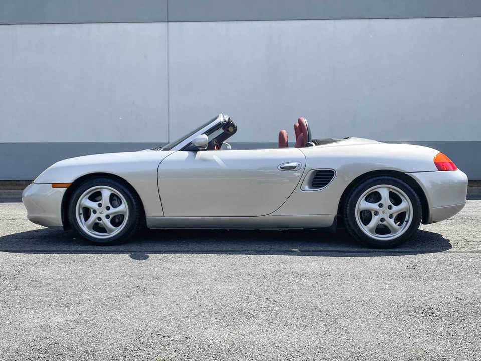 1997 Porsche 986 Boxster - Image 17 of 31