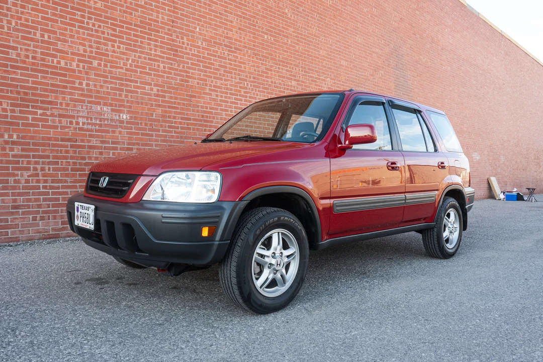 1998 Honda CR-V 1st Gen - Image 2 of 31