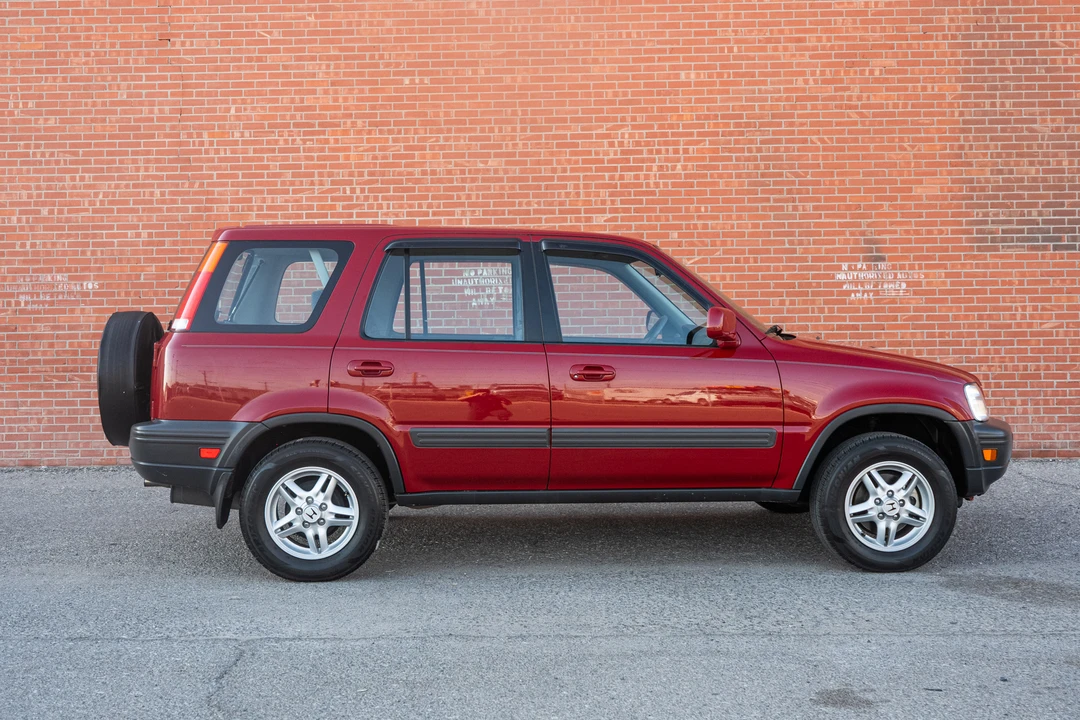 1998 Honda CR-V 1st Gen - Image 10 of 31