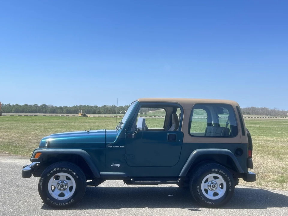 1998 Jeep TJ Wrangler - Image 3 of 31