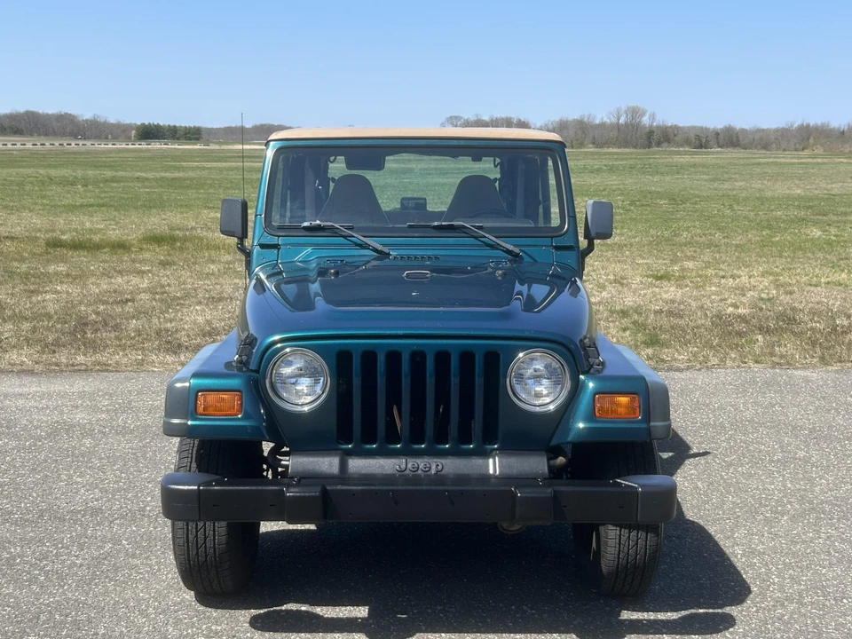 1998 Jeep TJ Wrangler - Image 10 of 31