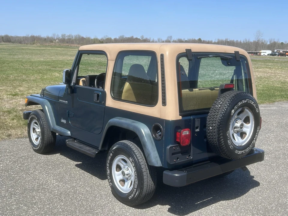 1998 Jeep TJ Wrangler - Image 25 of 31