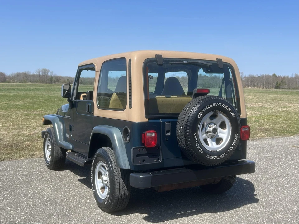 1998 Jeep TJ Wrangler - Image 24 of 31