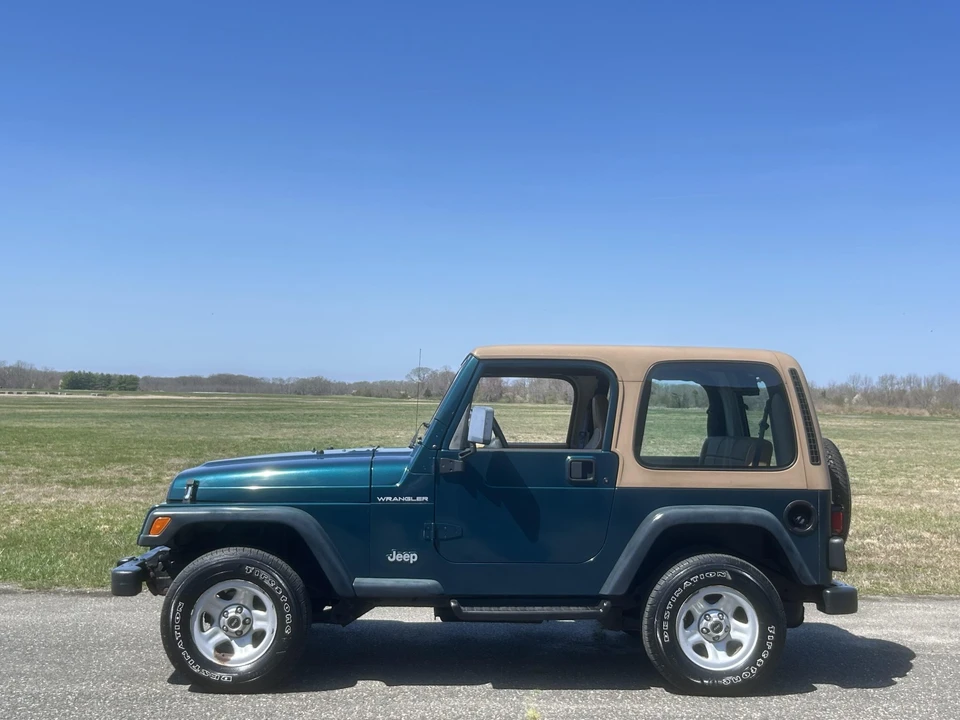 1998 Jeep TJ Wrangler - Image 2 of 31