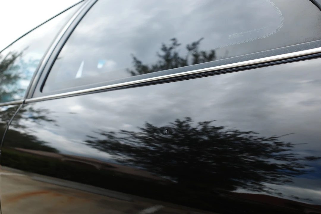 1998 Lincoln Continental Mark VIII - Image 24 of 31