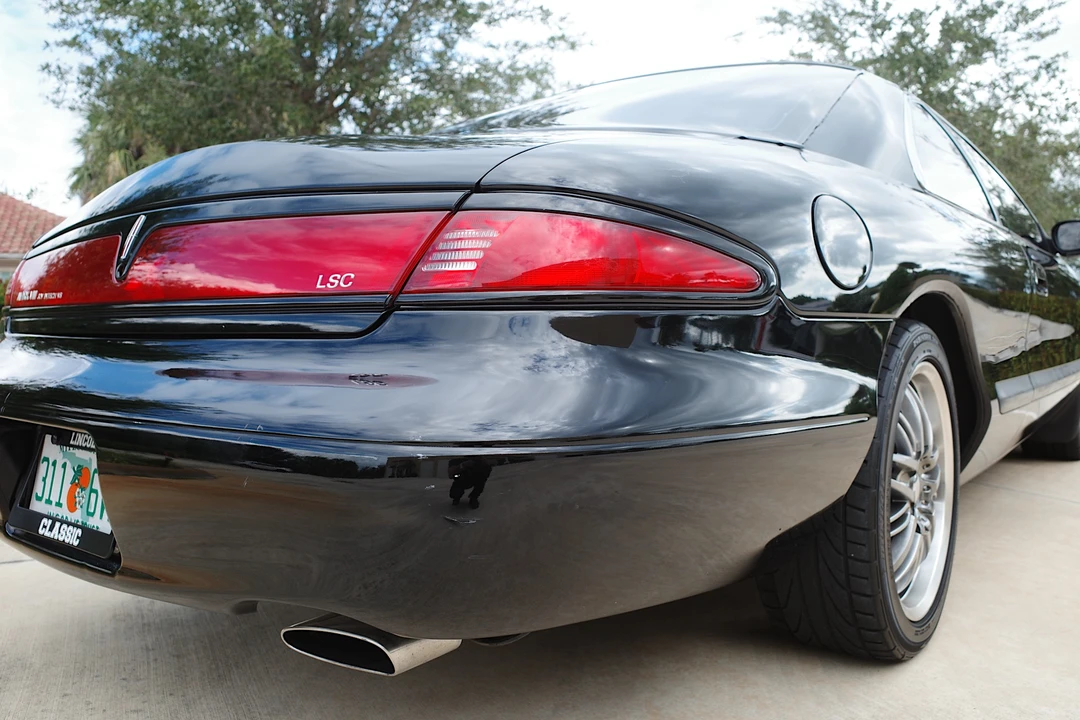 1998 Lincoln Continental Mark VIII - Image 12 of 31