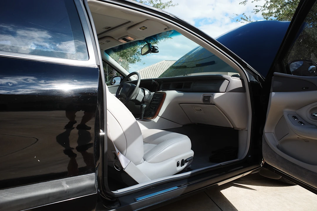 1998 Lincoln Continental Mark VIII - Image 29 of 31