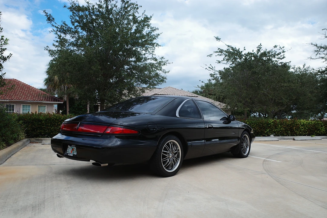 1998 Lincoln Continental Mark VIII - Image 3 of 31
