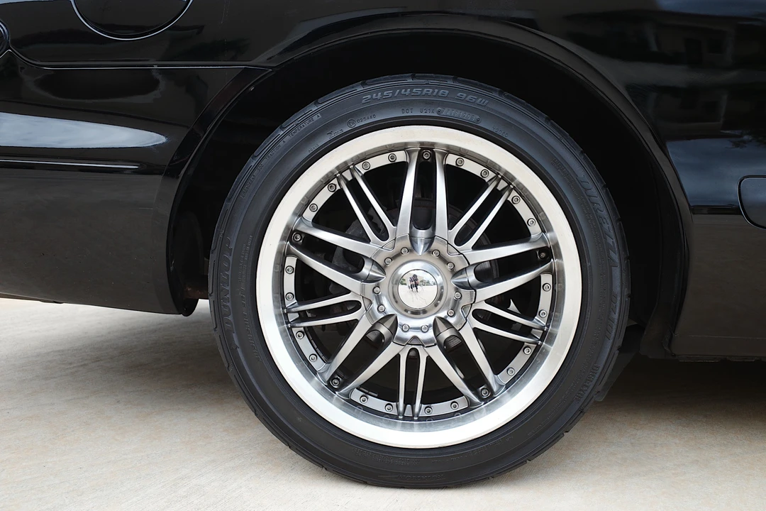 1998 Lincoln Continental Mark VIII - Image 14 of 31