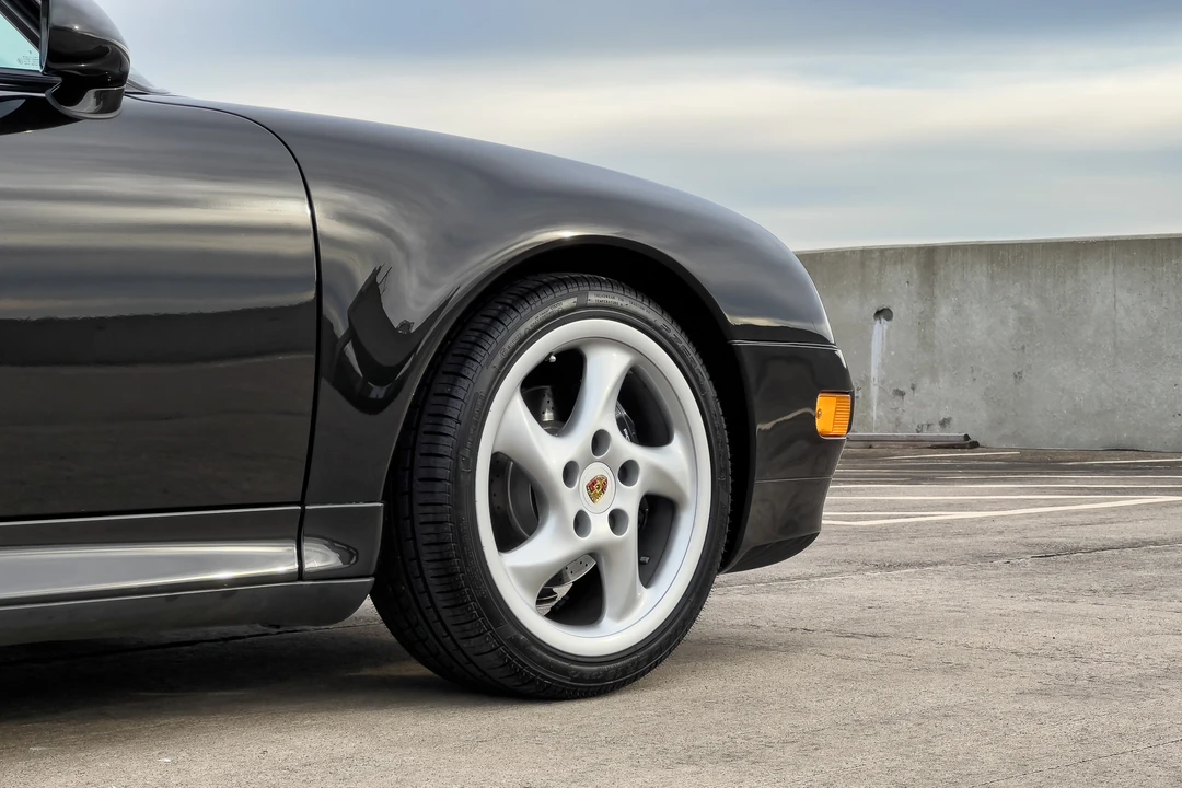 1998 Porsche 993 Carrera - Image 25 of 31