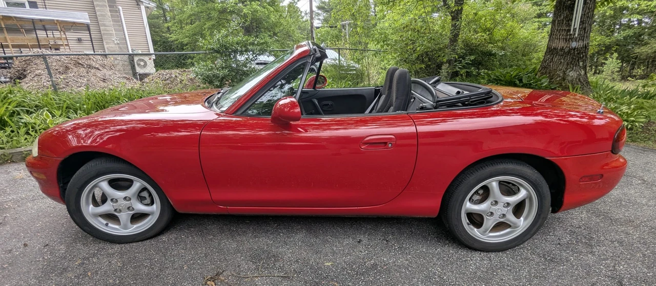 1999 Mazda NB MX-5 Miata - Image 4 of 31