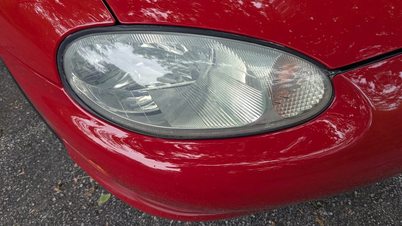 1999 Mazda NB MX-5 Miata - Image 29 of 31