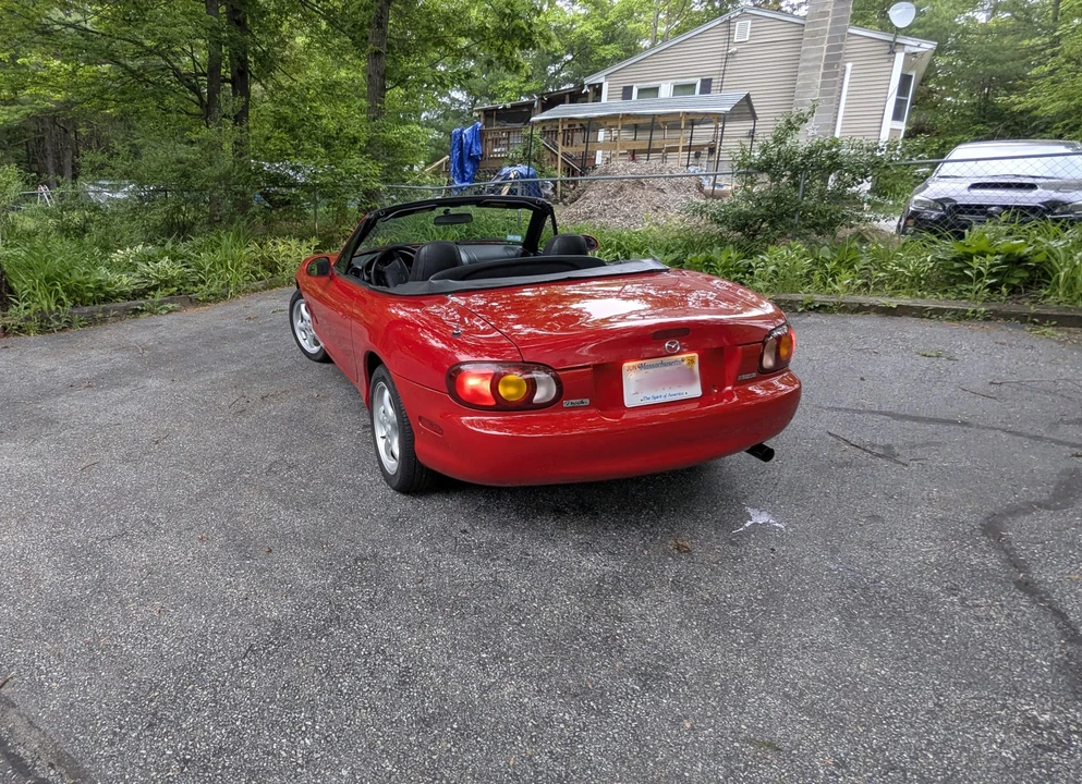 1999 Mazda NB MX-5 Miata - Image 5 of 31