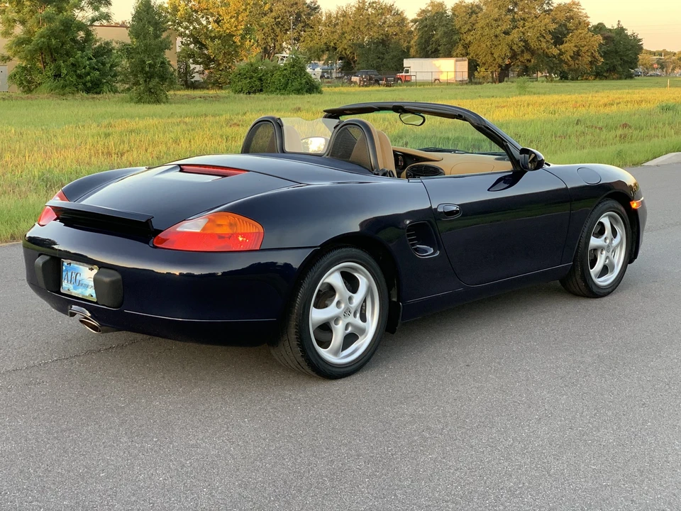 1999 Porsche 986 Boxster - Image 16 of 31