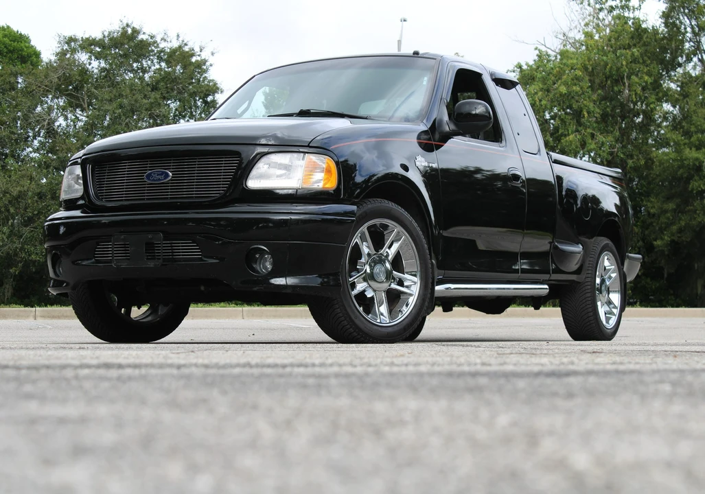 2000 Ford F-150 10th Gen - Image 2 of 31