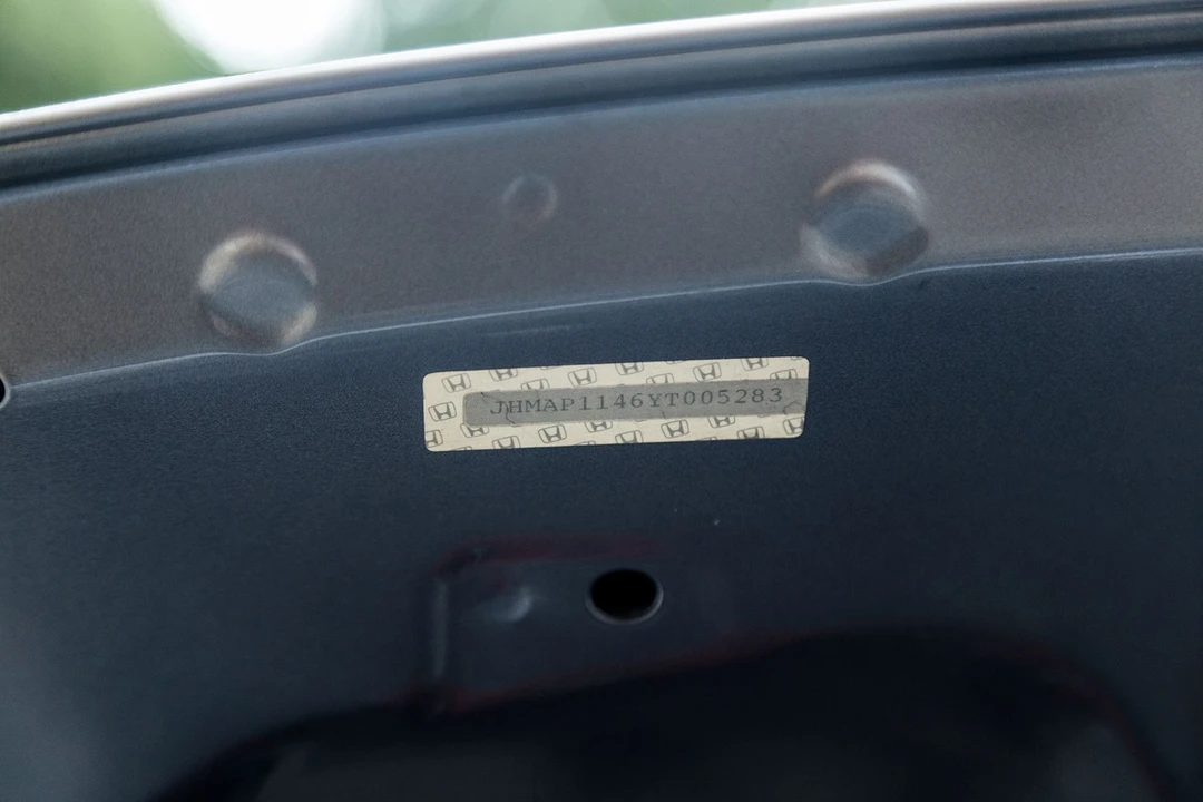 2000 Honda AP1 S2000 - Image 28 of 31