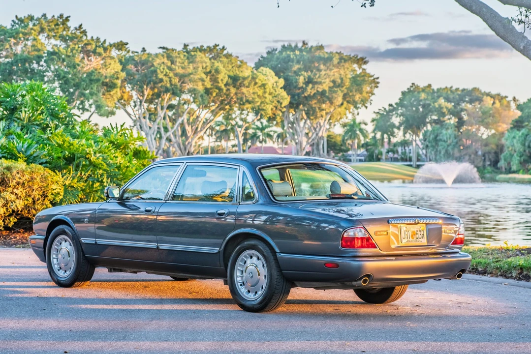 2000 Jaguar X308 XJ - Image 13 of 31