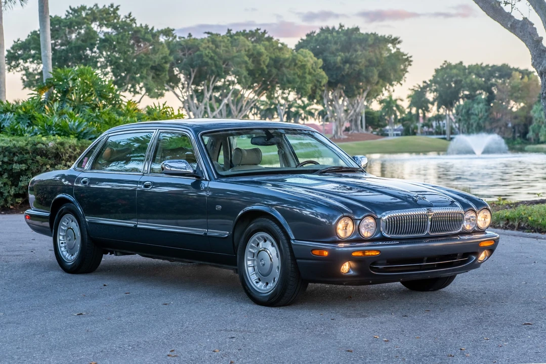 2000 Jaguar X308 XJ - Image 7 of 31