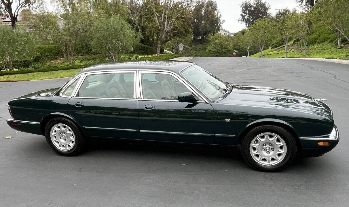 2000 Jaguar X308 XJ - Image 9 of 31