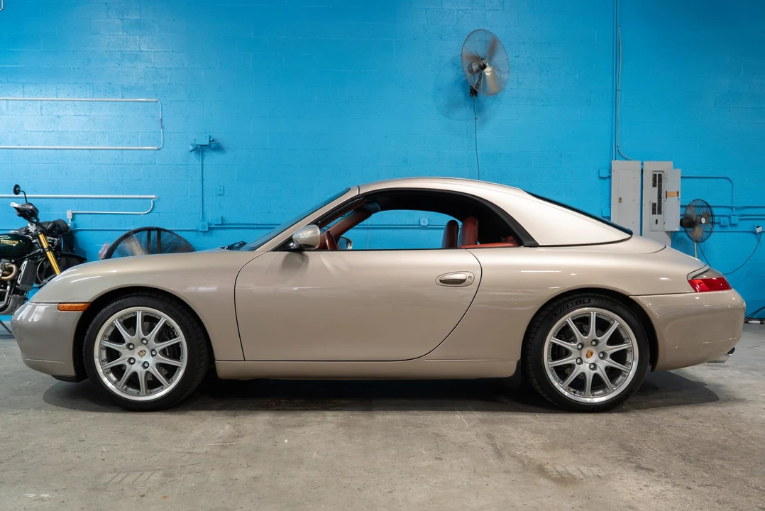 2000 Porsche 996 Carrera - Image 22 of 31