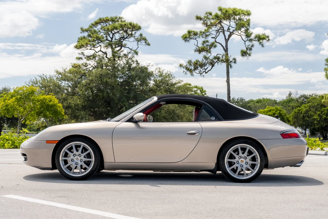 2000 Porsche 996 Carrera - Image 19 of 31