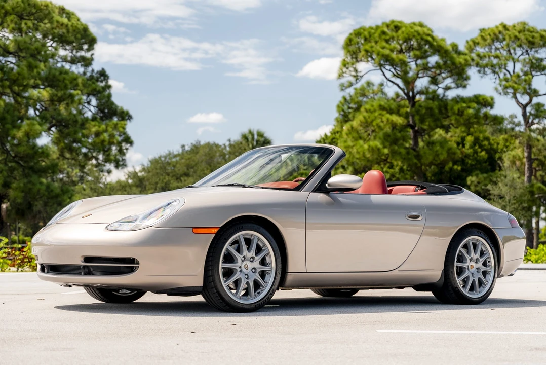 2000 Porsche 996 Carrera - Image 2 of 31