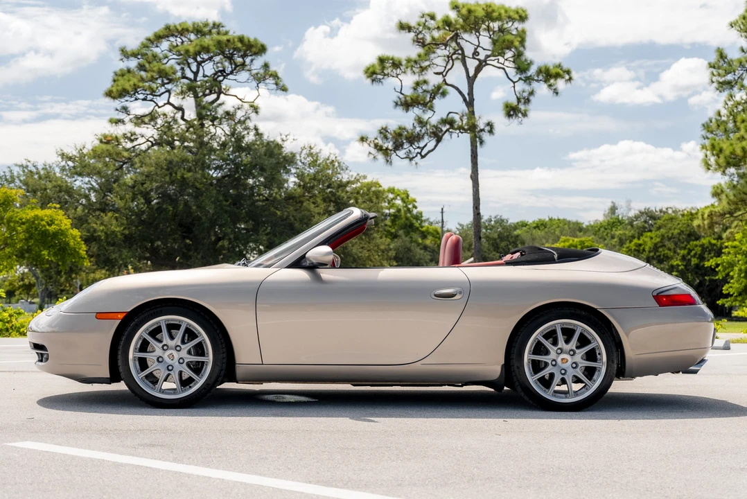 2000 Porsche 996 Carrera - Image 18 of 31