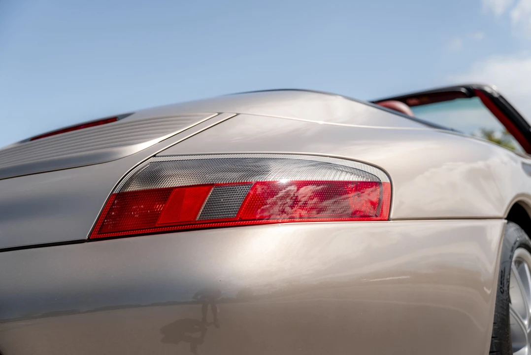 2000 Porsche 996 Carrera - Image 31 of 31
