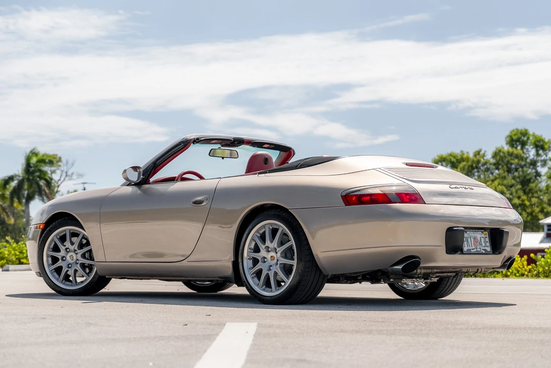 2000 Porsche 996 Carrera - Image 16 of 31
