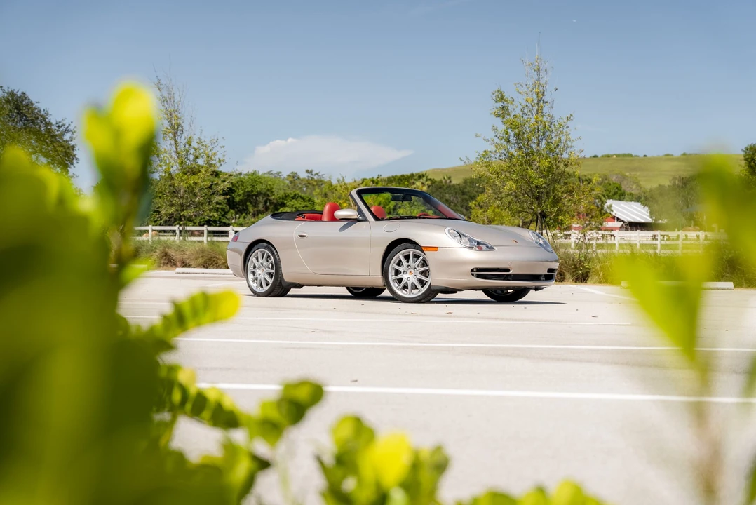 2000 Porsche 996 Carrera - Image 6 of 31