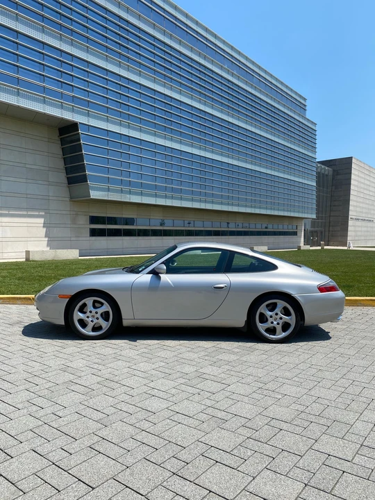 2000 Porsche 996 Carrera - Image 8 of 31